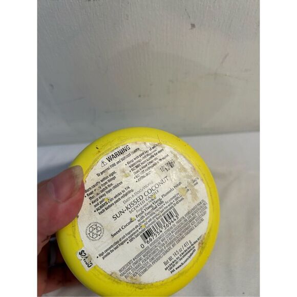 Bath Body Sun Kissed Coconut Candle used - Picture 3 of 4